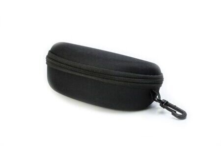 Футляр на молнии с карабином черный ткань