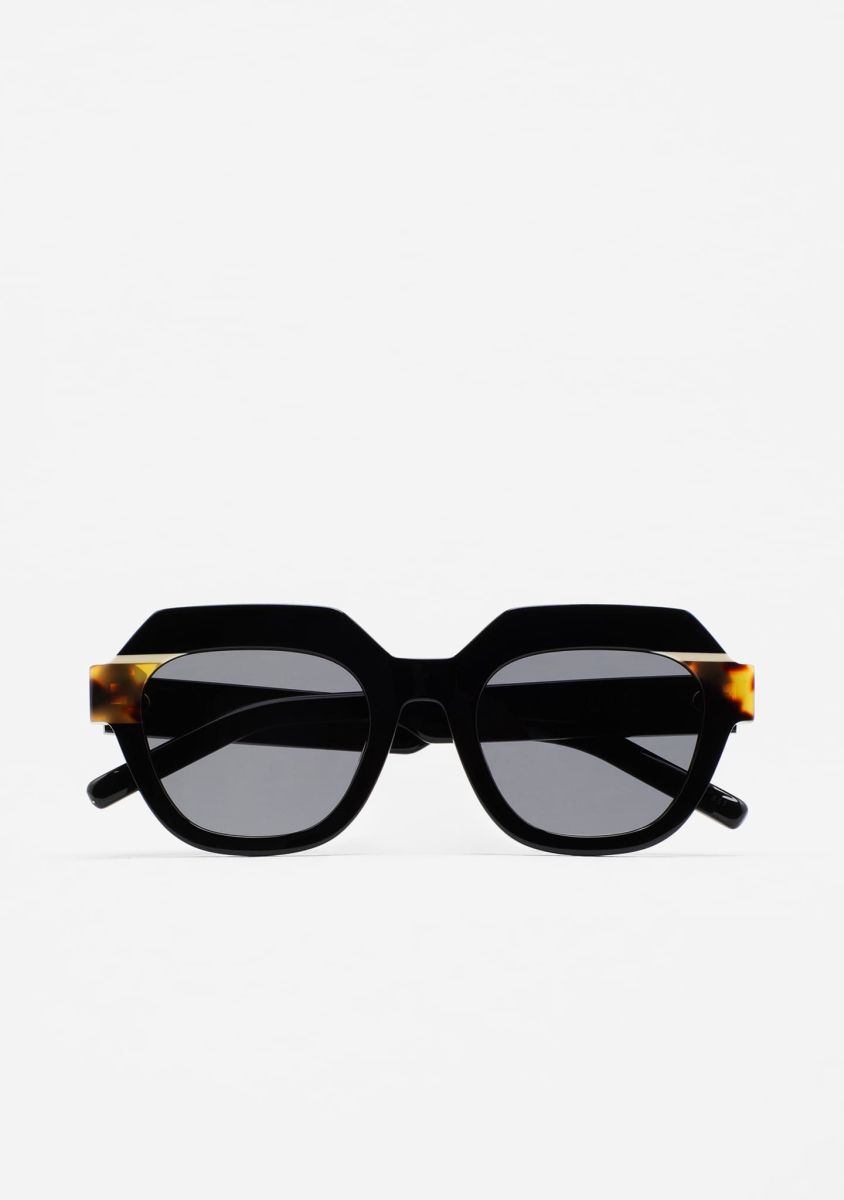 Kaleos Ellison C-001